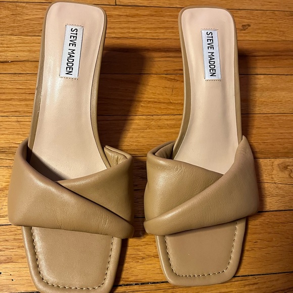Steve Madden Thai Camel/Tan Padded Square-Toe Mule Heels - Picture 3 of 5